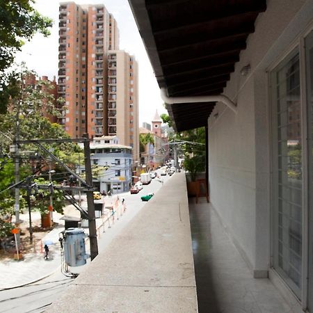 מדיין Home Aris Apartments 201 מראה חיצוני תמונה